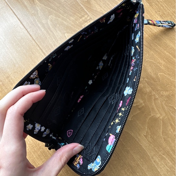 Vera Bradley x Disney RFID Wristlet Wallet,Disney Classics Swirl Limited Edition - Picture 11 of 15